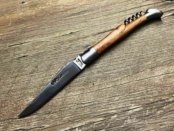 Laguiole mit Korkenzieher, Serie Luxe, 12 cm, Wacholder, Schmiede ARTO Laguiole mit Korkenzieher, Serie Luxe, 12 cm, Wacholder, Schmiede ARTO
