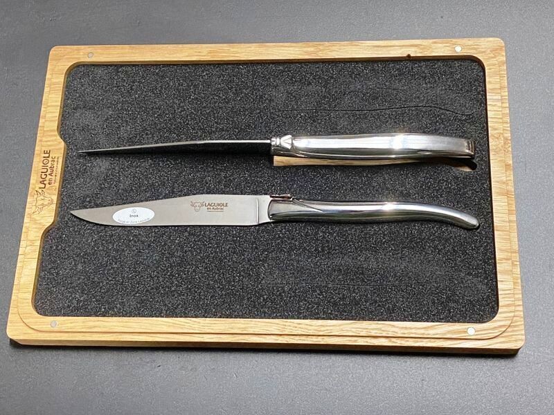 2 Stück Steakmesser Tafelmesser Laguiole en Aubrac, Edelstahl hochglänzend 2 Stück Steakmesser Tafelmesser Laguiole en Aubrac, Edelstahl hochglänzend