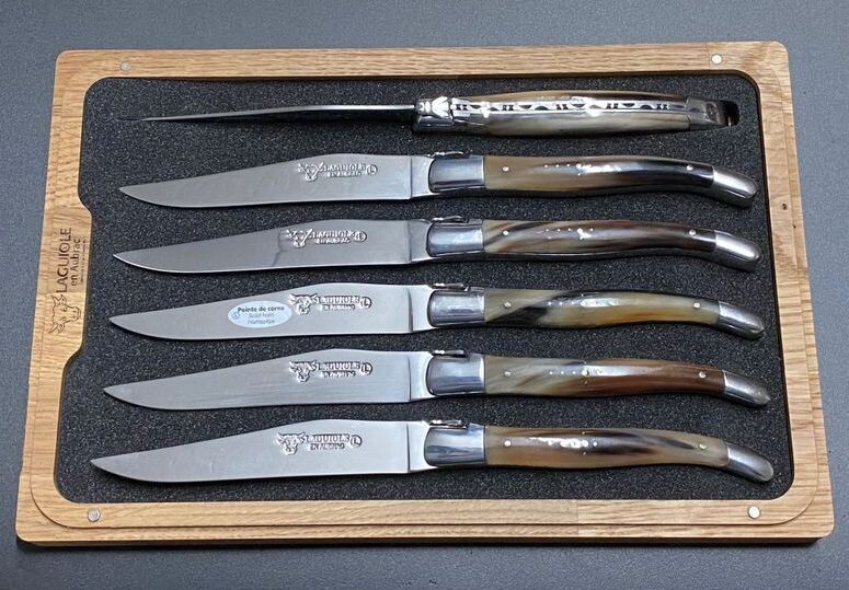 6 Stück Steakmesser Tafelmesser Laguiole en Aubrac, Griff geflammte Hornspitze poliert