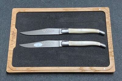 2 Stück Steakmesser Tafelmesser Laguiole en Aubrac, Griff Knochen weiß