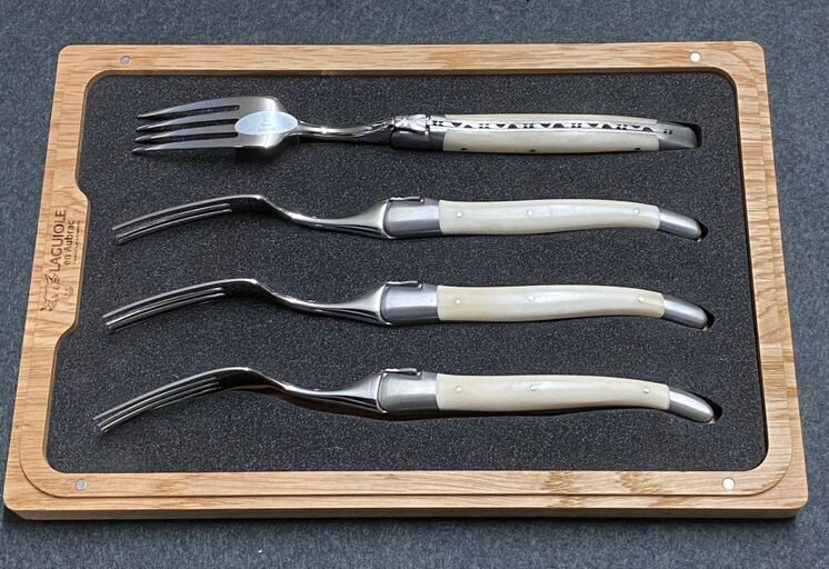 4 Stück Gabel Laguiole en Aubrac, Griff Knochen weiß 4 Stück Gabel Laguiole en Aubrac, Griff Knochen weiß