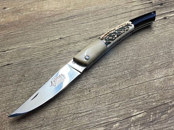 Le Thiers Taschenmesser, Arbalete G. David, Griff edle Hörner, Doppelplatine Le Thiers Taschenmesser, Arbalete G. David, Griff edle Hörner, Doppelplatine