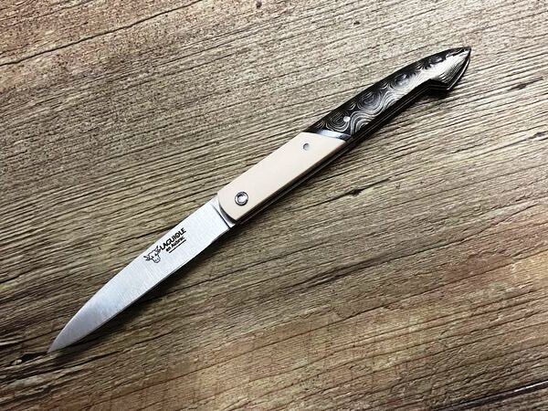 Laguiole en Aubrac, das Capucin petit Taschenmesser 10 cm,  Griff Elforyn/Goldcarbonfaser
