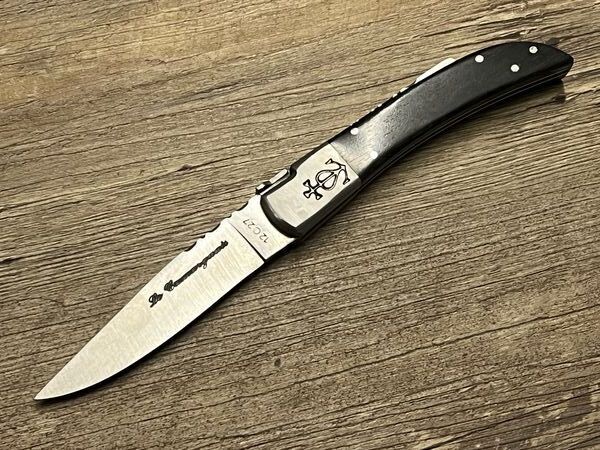 Le Camarguais, französisches Taschenmesser,  geschmiedete Feder, Griff Ebenholz