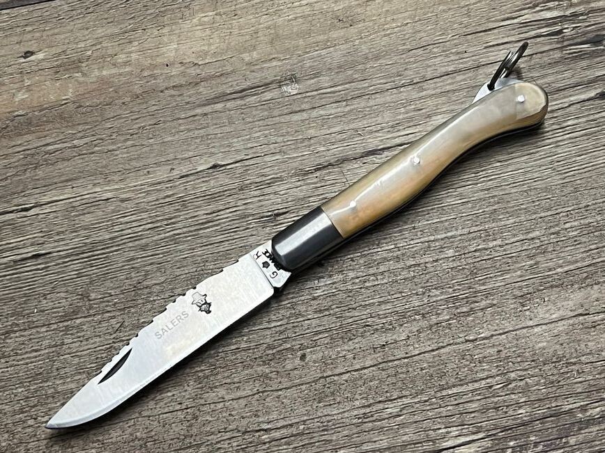 Das Salers , französisches Taschenmesser, Griff  Hornspitze, Schmiede Thiers Issard
