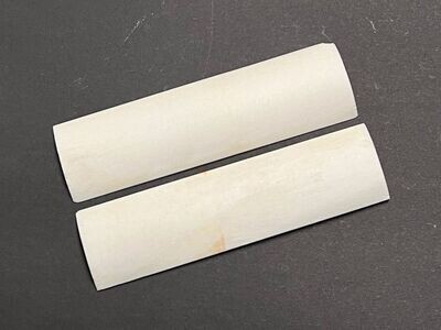 Griffschalen Kamelknochen weiß, halbrund, Breite 35 mm, für alle hier angebotenen Messerbausätze