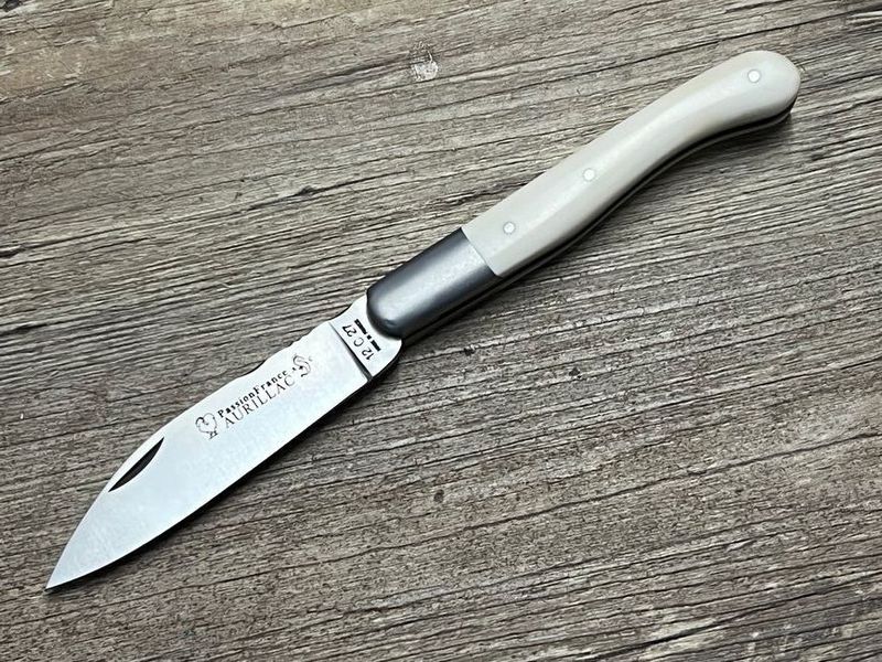 Das Aurillac Prestige, Griff Knochen weiß,  französisches Taschenmesser,   Schmiede ARTO