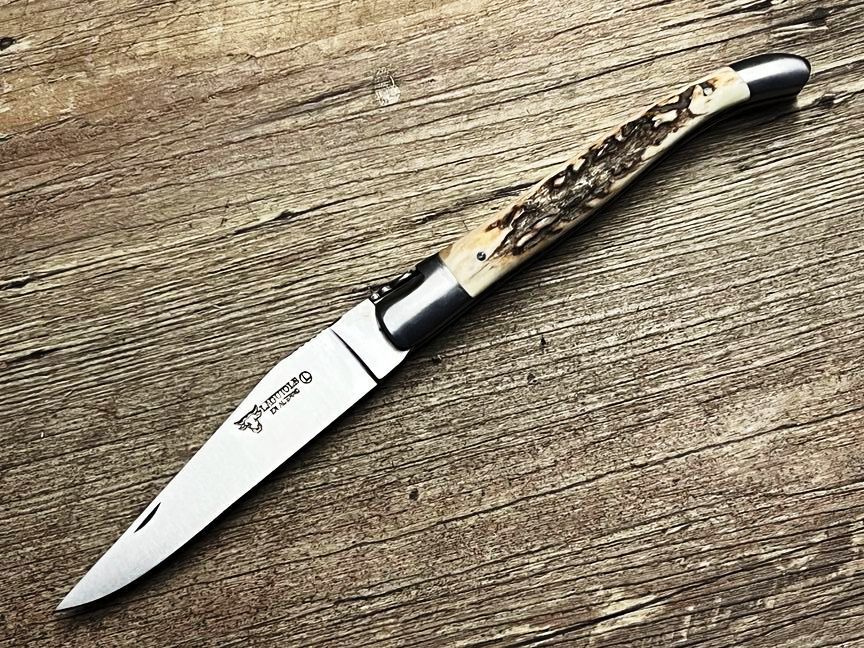 Laguiole en Aubrac 12 cm, geschmiedete Biene, Doppelplatine, Griff  Hirschhorn aus der Auvergne, Messer Nr. 3