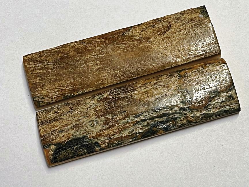 Große Griffbeschalung  blaues Mammutelfenbein, Top Qualität,  nicht stabilisiert, für alle hier angebotenen Messerbausätze (Nr.11)