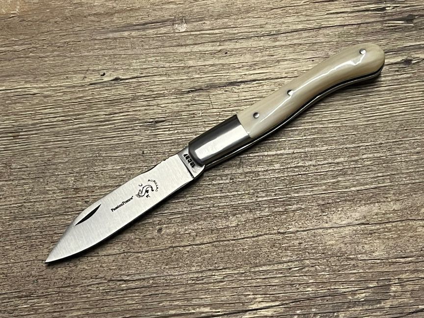 Das Aurillac Prestige, Griff regionale Hornspitze, französisches Taschenmesser,  Schmiede ARTO