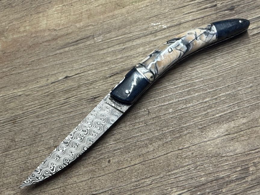 Unikat, Couteau Styl`Ver, Modell Luxe, Coutellerie Goyon-Chazeau, Griff Mammutelfenbein, Mitres Kamelknochen, Klinge 228 Rosen-Damast, Schlangenlederetui