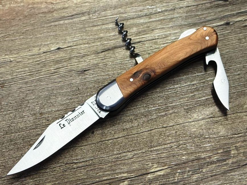 Couteau Chasse  Douris Chastel, Modell Le Pionnier, Griff Wacholder, 3teiliges  kleines Jagdmesser (Petit Chasse) mit Back-Lock-Verriegelung  Coutellerie Goyon-Chazeau, Messer Nr. 1