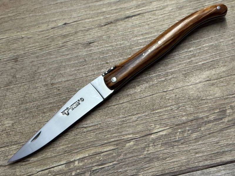 Laguiole en Aubrac 12 cm, voller Griff, geschmiedete Biene, Klinge hochglänzend,  Griff  Aubrac Buche