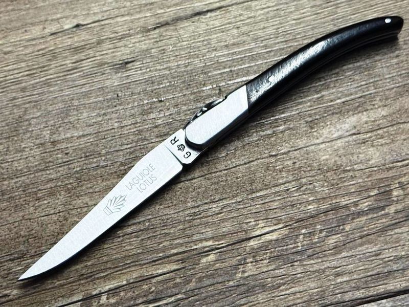 LAGUIOLE Modell Lotus, Griff Ebenholz, Coutellerie Thiers Issard LAGUIOLE Modell Lotus, Griff Ebenholz, Coutellerie Thiers Issard