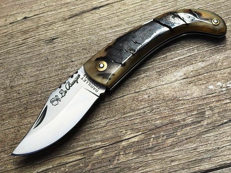 U Tempu Prestige, korsisches Hirtenmesser, Griff Widderhorn, Coutellerie du Bastion Le Berger Messer Nr. 3 U Tempu Prestige, korsisches Hirtenmesser, Griff Widderhorn, Coutellerie du Bastion Le Berger Messer Nr. 3