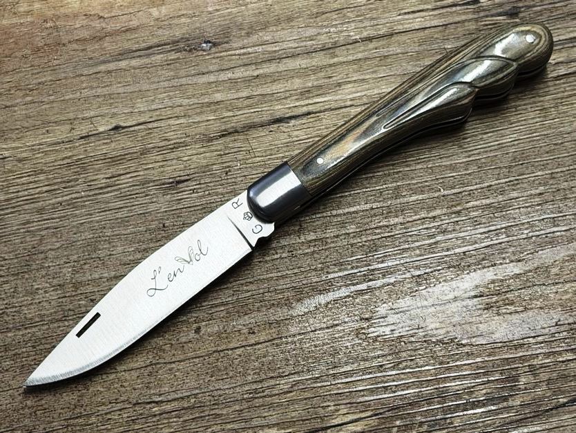 L'Envol, der Schwanenflügel, französisches Taschenmesser für rechts- und Linkshänder, Griff Akazie grau, Schmiede Thiers Issard L'Envol, der Schwanenflügel, französisches Taschenmesser für rechts- und Linkshänder, Griff Akazie grau, Schmiede Thiers Issard