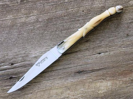 Laguiole en Aubrac, der Taubenflügel, historisches Laguiole Taschenmesser 12 cm, voller Griff, geflammte Hornspitze, Hochglanz, Messer Nr. 1