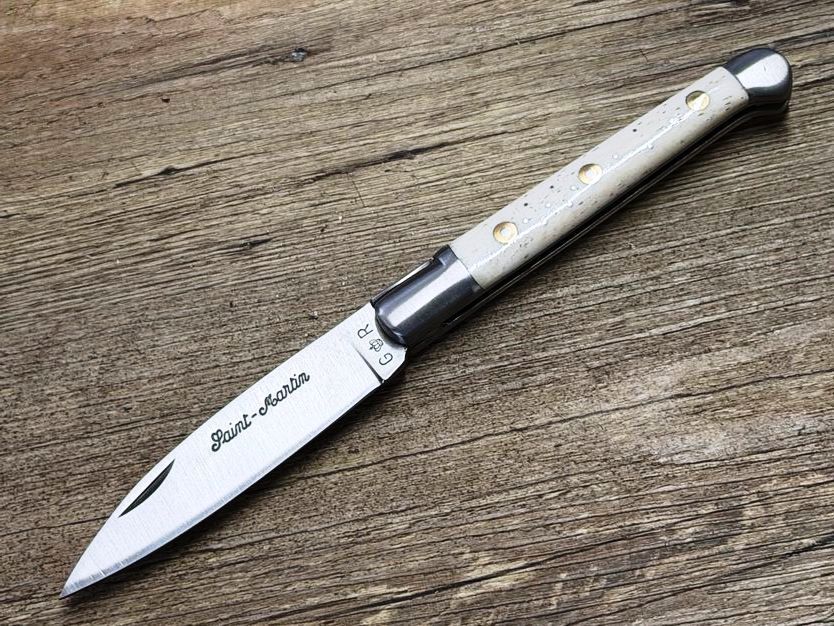 Das Saint Martin, reich verziert, französisches Taschenmesser, Griff Rinderbein weiß, Schmiede Thiers Issard Das Saint Martin, reich verziert, französisches Taschenmesser, Griff Rinderbein weiß, Schmiede Thiers Issard