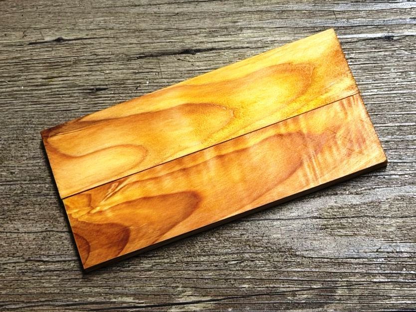 Griffschalen spanisches Olivenholz aus der Wurzelknolle  für alle hier angebotenen Messerbausätze, Satz Nr. 3
