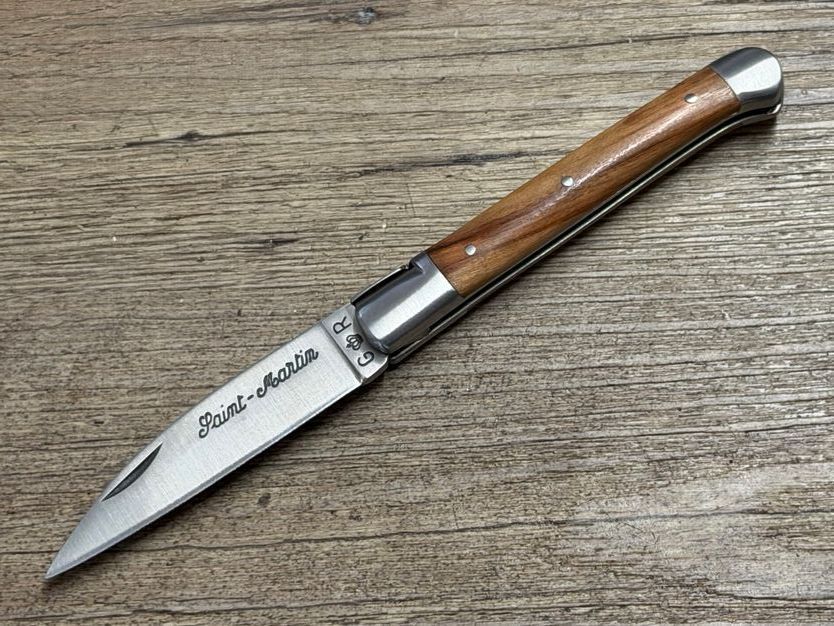 Das Saint Martin Petit, französisches Taschenmesser, Griff Olivenholz, Schmiede Thiers Issard Das Saint Martin Petit, französisches Taschenmesser, Griff Olivenholz, Schmiede Thiers Issard