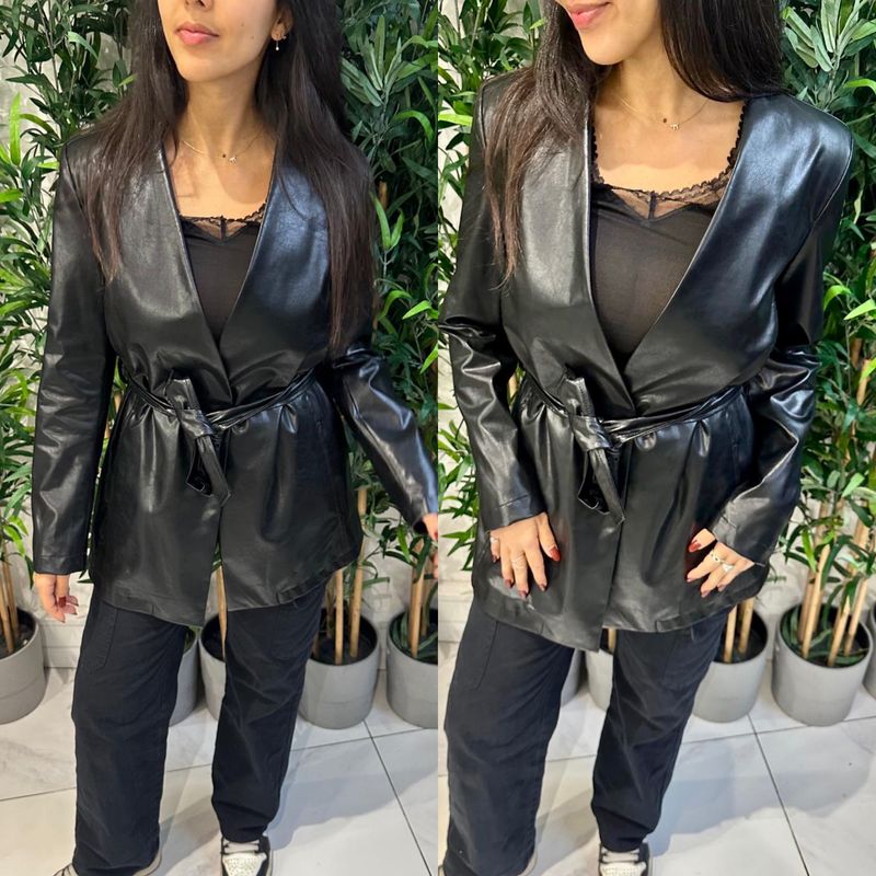 Veste simili