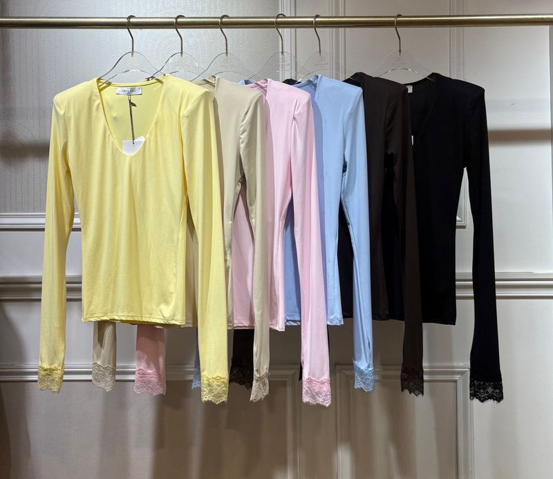 Tee shirt epaulette mitaines dentelle