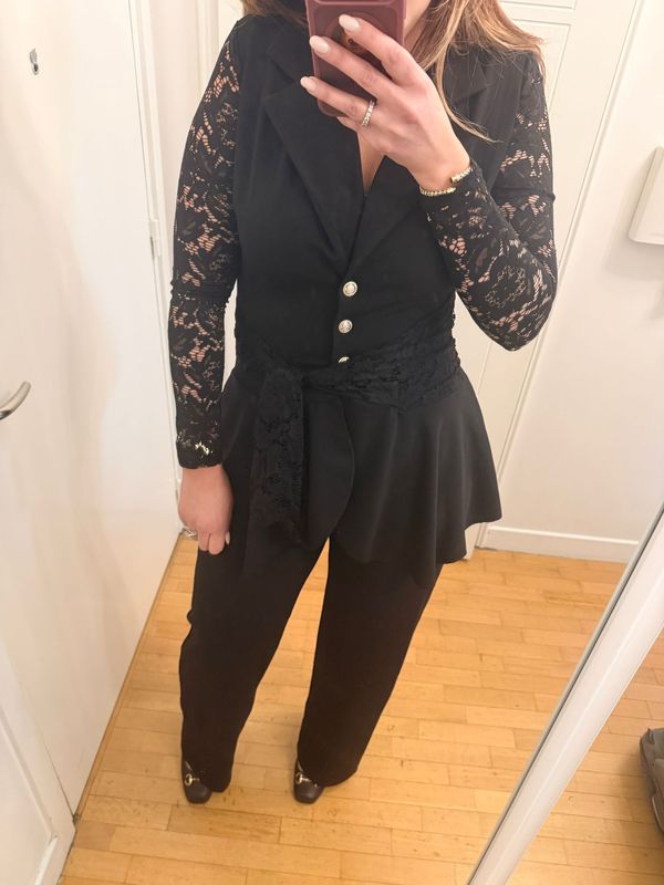 Combinaison dentelle