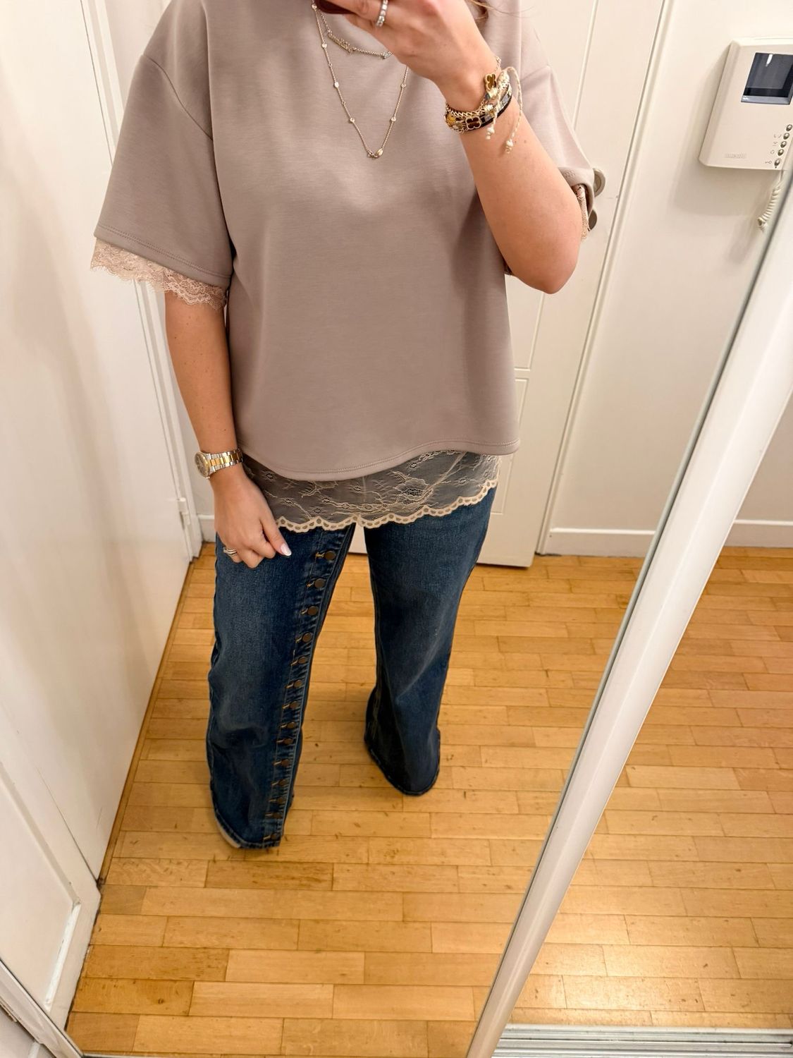 Tee shirt dentelle manches courtes