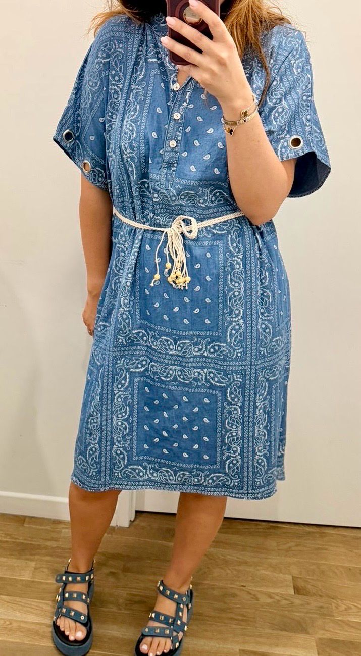 Robe bandana œillets