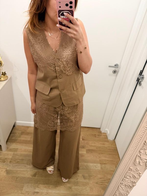 Ensemble Lola