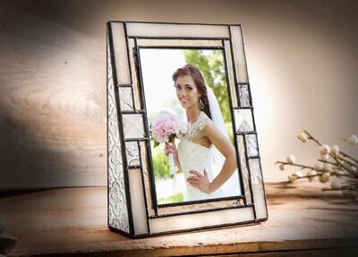 Ivory Opalescent Picture Frame 4x6 Vertical