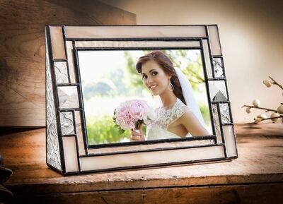 Ivory Opalescent Picture Frame 4x6 Horizontal