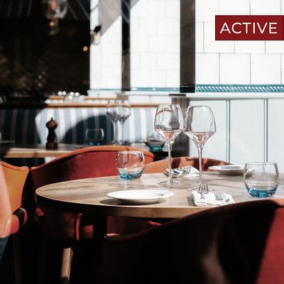 Busy Long-Standing Restaurant - Winnipeg Busy Long-Standing Restaurant - Winnipeg