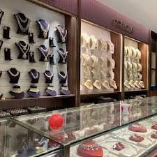 Clearance Outlet Retailer - Manitoba Clearance Outlet Retailer - Manitoba