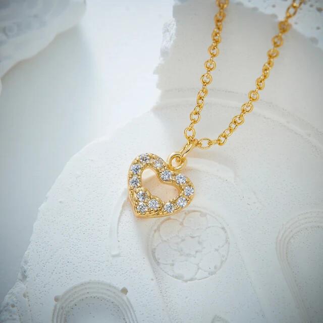 Tiny crystals Gold plated heart shaped pendant necklace 