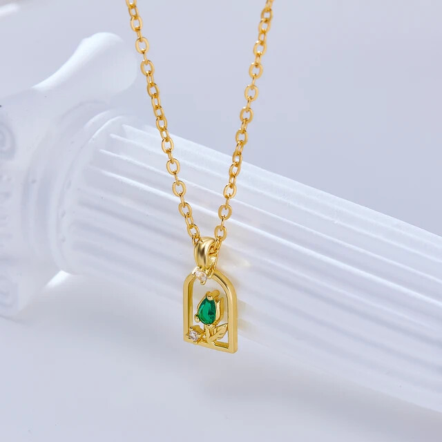 Women light luxury temperament charm window tulip flower collar chain jewelry-green