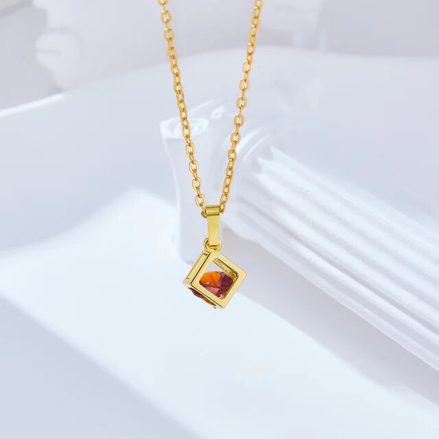 Light luxury fashion designe copper pendant square colour zircon clavicle valentine's day gift-Red