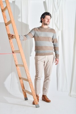 Streifenpullover grau beige