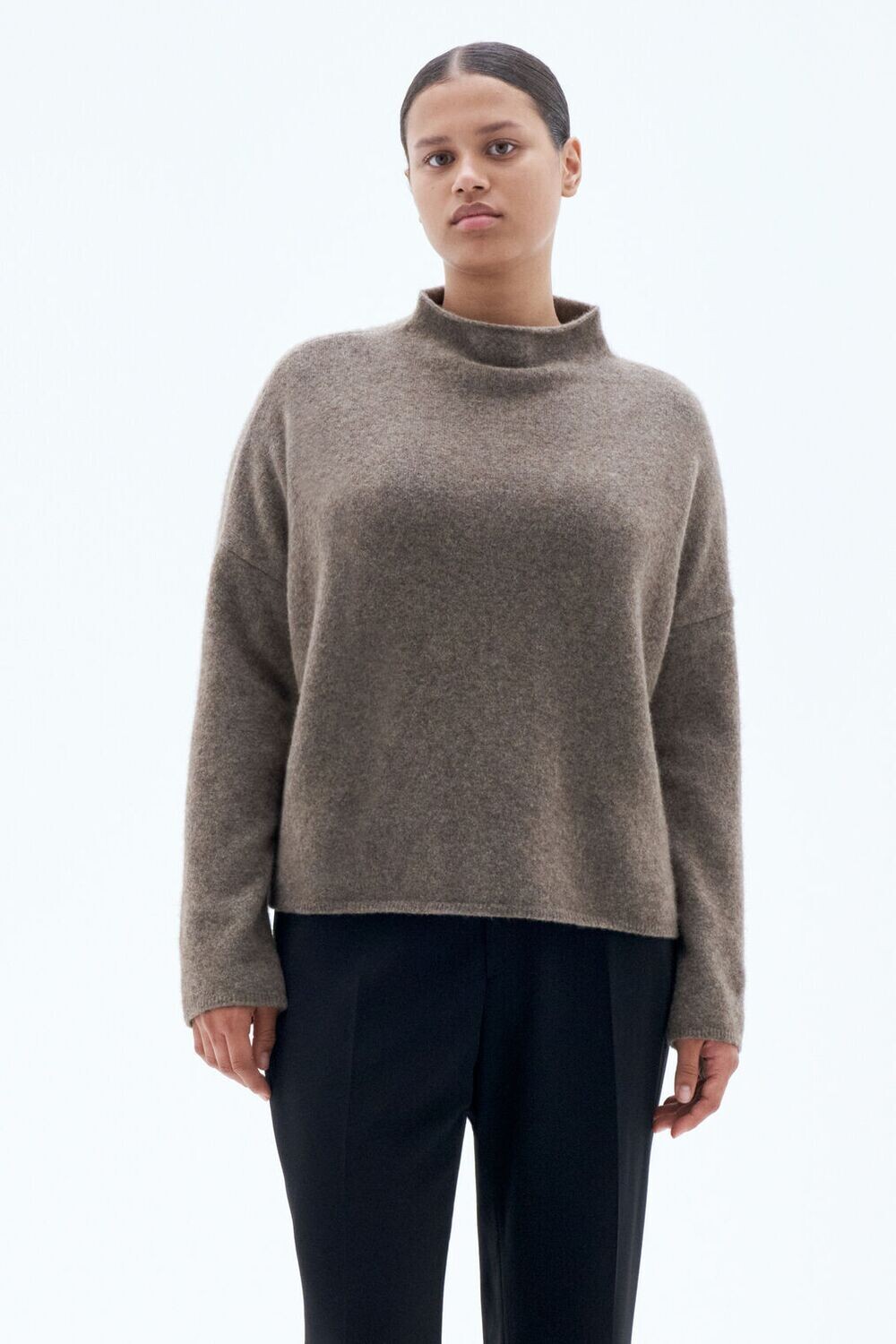 Mika Yak Sweater dark taupe melange