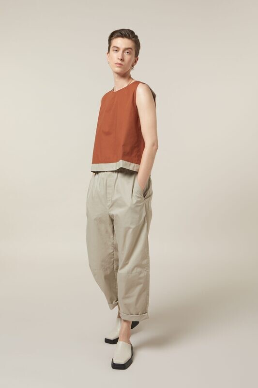 relaxed Hose beige