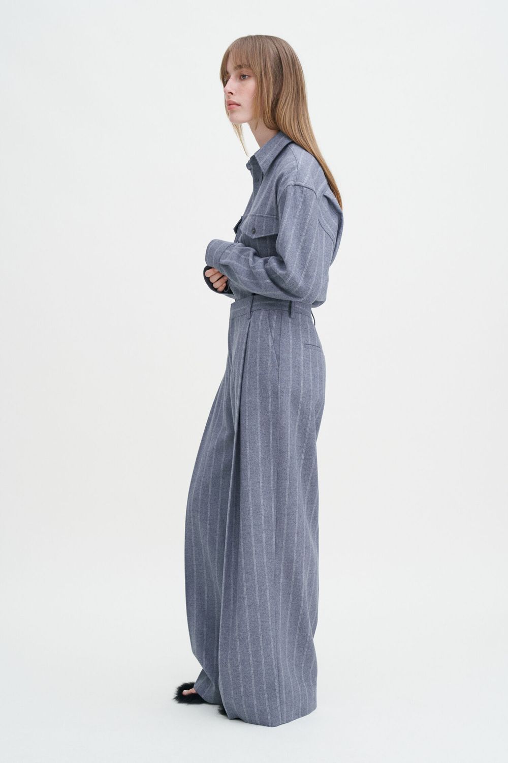Wide pleated striped trousers grey blue
