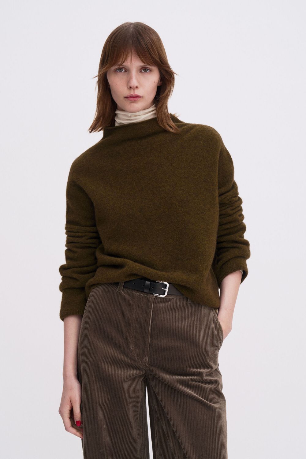 Mika Yak Sweater Funnelneck dark khaki