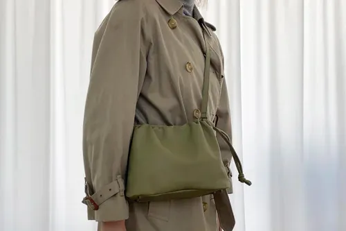 Small Shoulder Bag green soft AVA