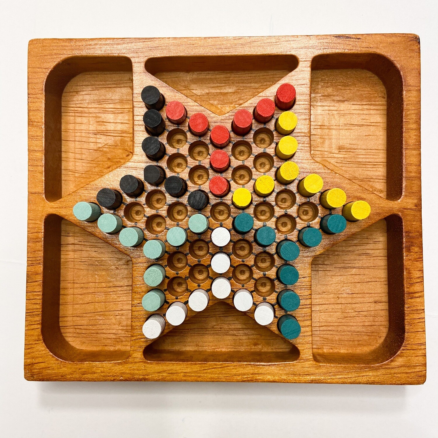 Chinese Checkers Game
