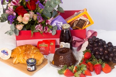 Cesta Love &amp; Brunch