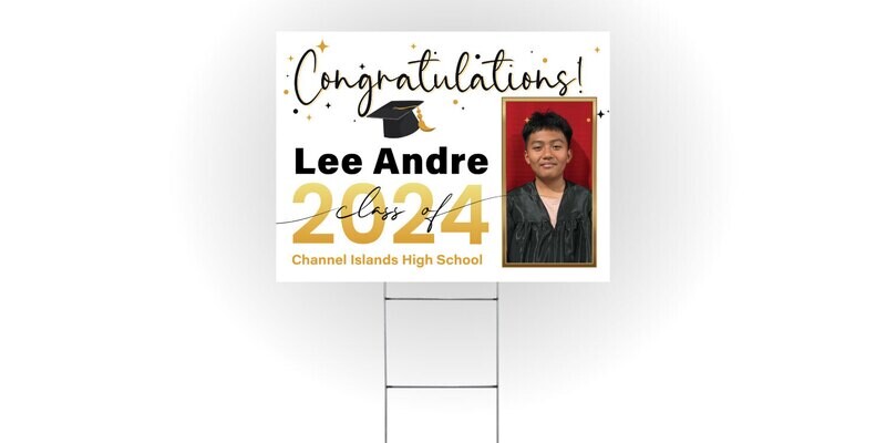 GRADUATION YARD SIGNS