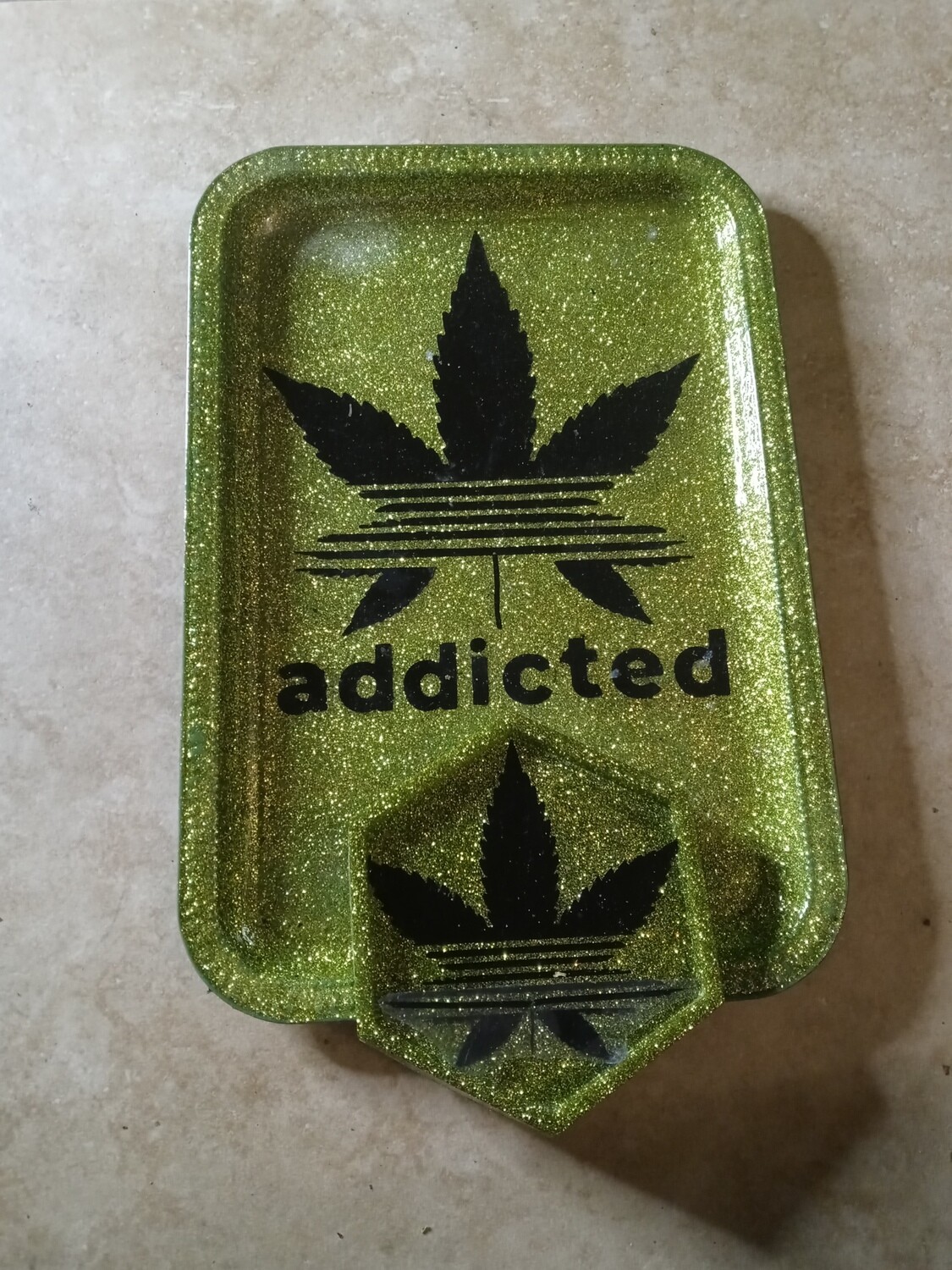 Rolling Tray Set &quot;ADDICTED&quot; with accessories