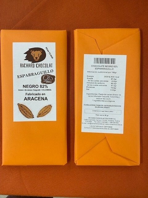 CHOCOLATE NEGRO 82 % AZÚCAR COCO "ESPARRAGUILLO"