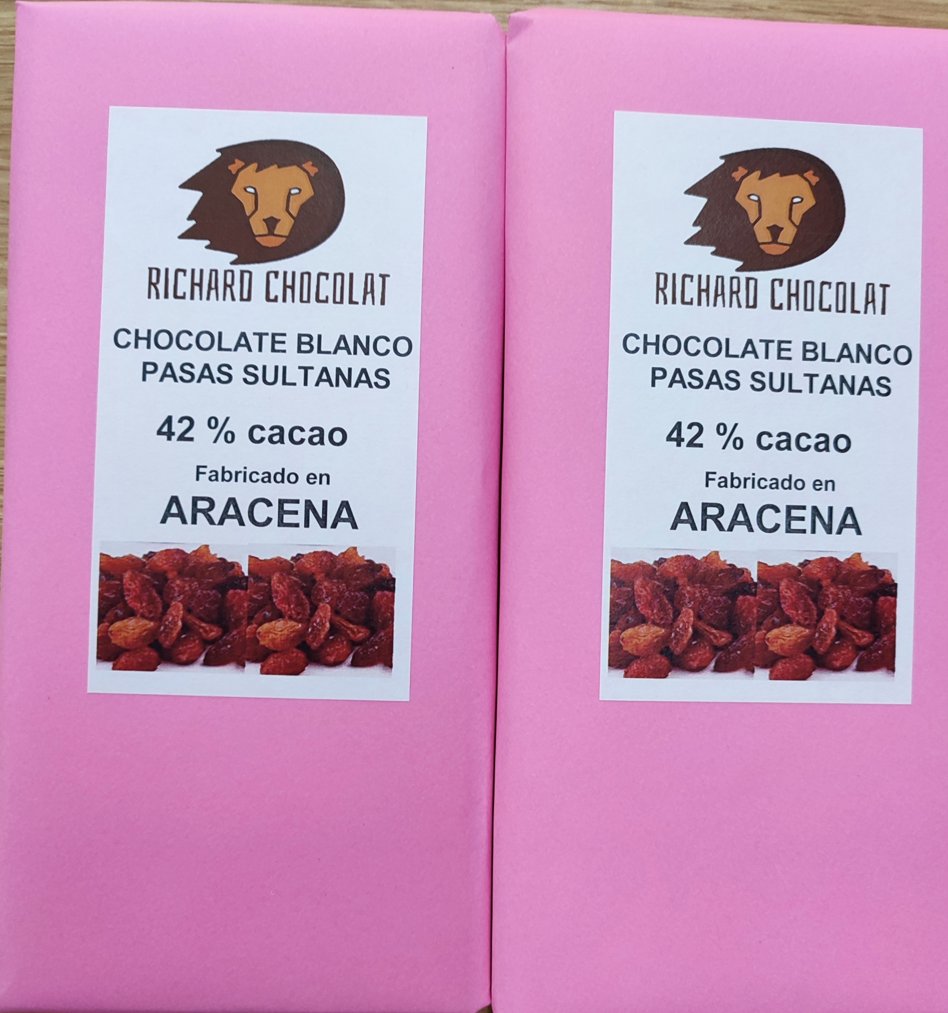 CHOCOLATE BLANCO 42% CON  PASAS