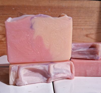 Apricot &amp; Lavender